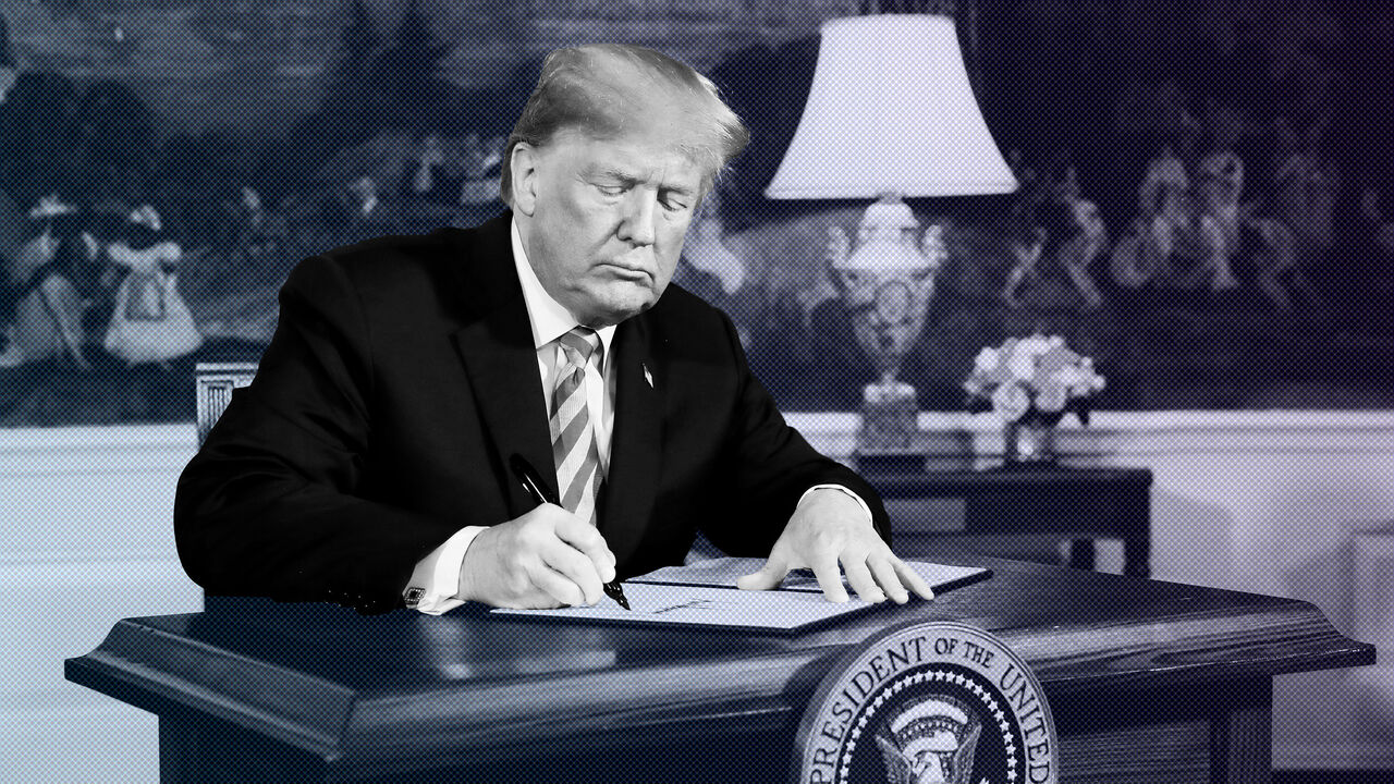 IRAN-NUCLEAR/ U.S. President Donald Trump signs a proclamation declaring his intention to withdraw from the JCPOA Iran nuclear agreement in the Diplomatic Room at the White House in Washington, U.S., May 8, 2018. REUTERS/Jonathan Ernst TPX IMAGES OF THE DAY - RC157E042900