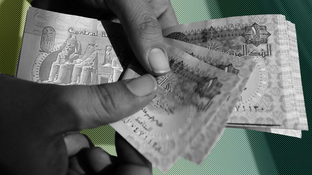 EGYPT-CURRENCY/ RTX2SA1L.jpg