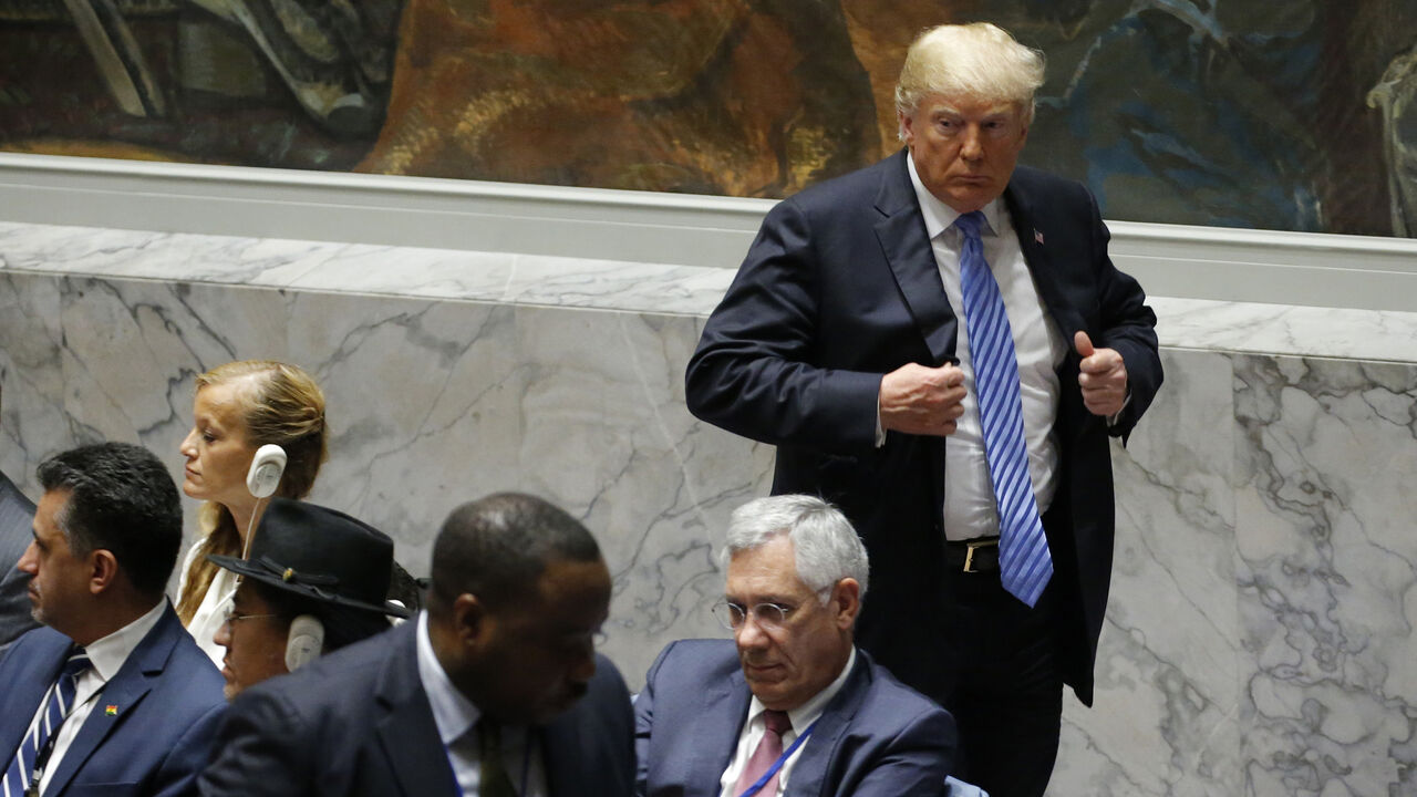 USA-IRAN/UN U.S. President Donald Trump departs a meeting of the United Nations Security Council held during the 73rd session of the United Nations General Assembly at U.N. headquarters in New York, U.S., September 26, 2018. REUTERS/Eduardo Munoz - HP1EE9Q1938EO