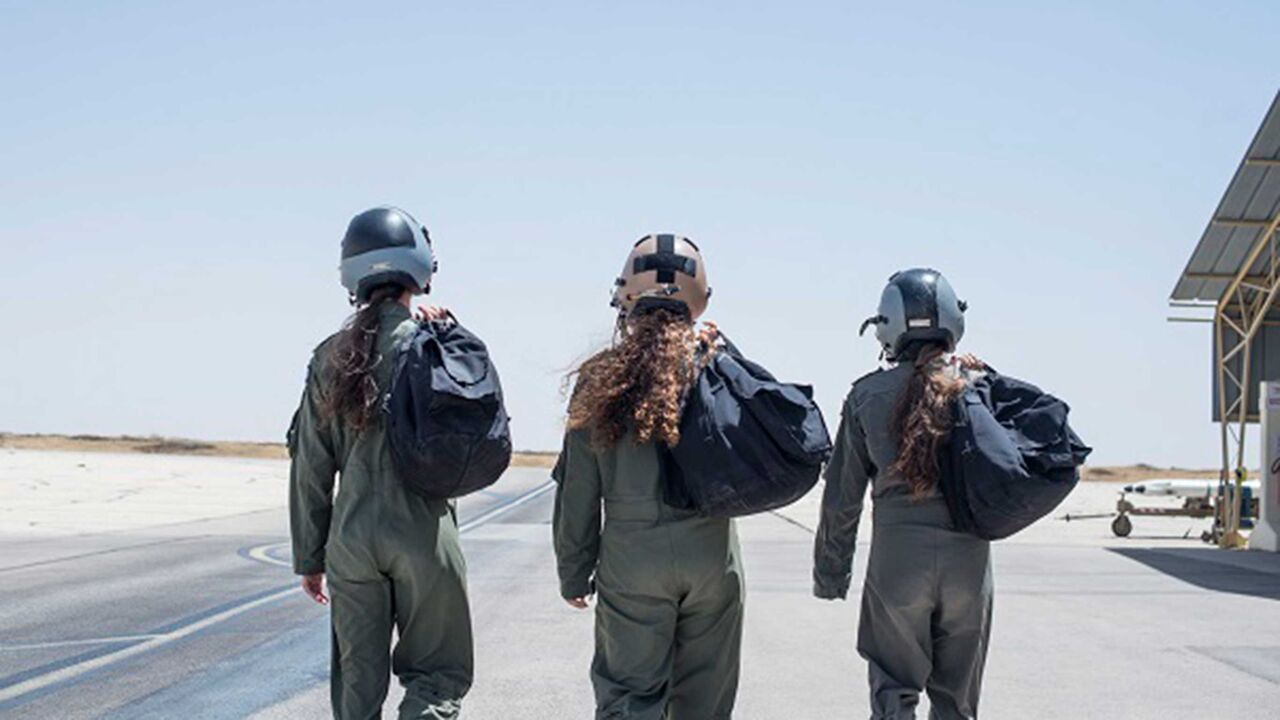 femaleisraelipilots1.jpg