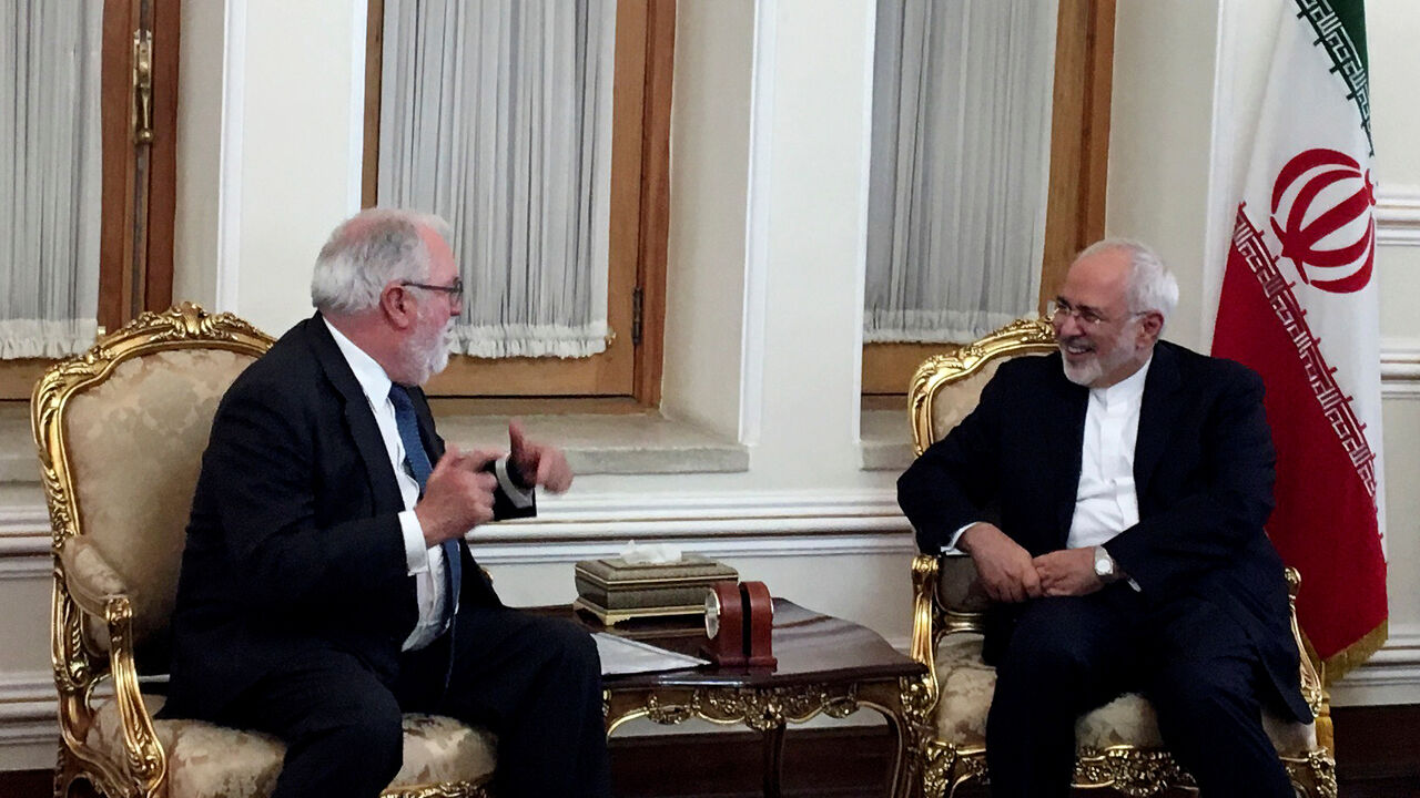 Iranian Foreign Minister Mohammad Javad Zarif meets with European Commissioner for Energy and Climate, Miguel Arias Canete, in Tehran Iranian Foreign Minister Mohammad Javad Zarif meets with European Commissioner for Energy and Climate, Miguel Arias Canete, in Tehran, Iran May 20, 2018. REUTERS/Alissa de Carbonnel - RC1C675026A0