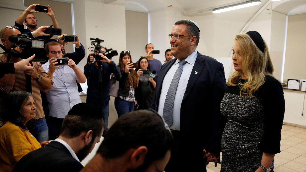 ISRAEL-MUNICIPAL/ELECTIONS-JERUSALEM RTS25SG3.jpg