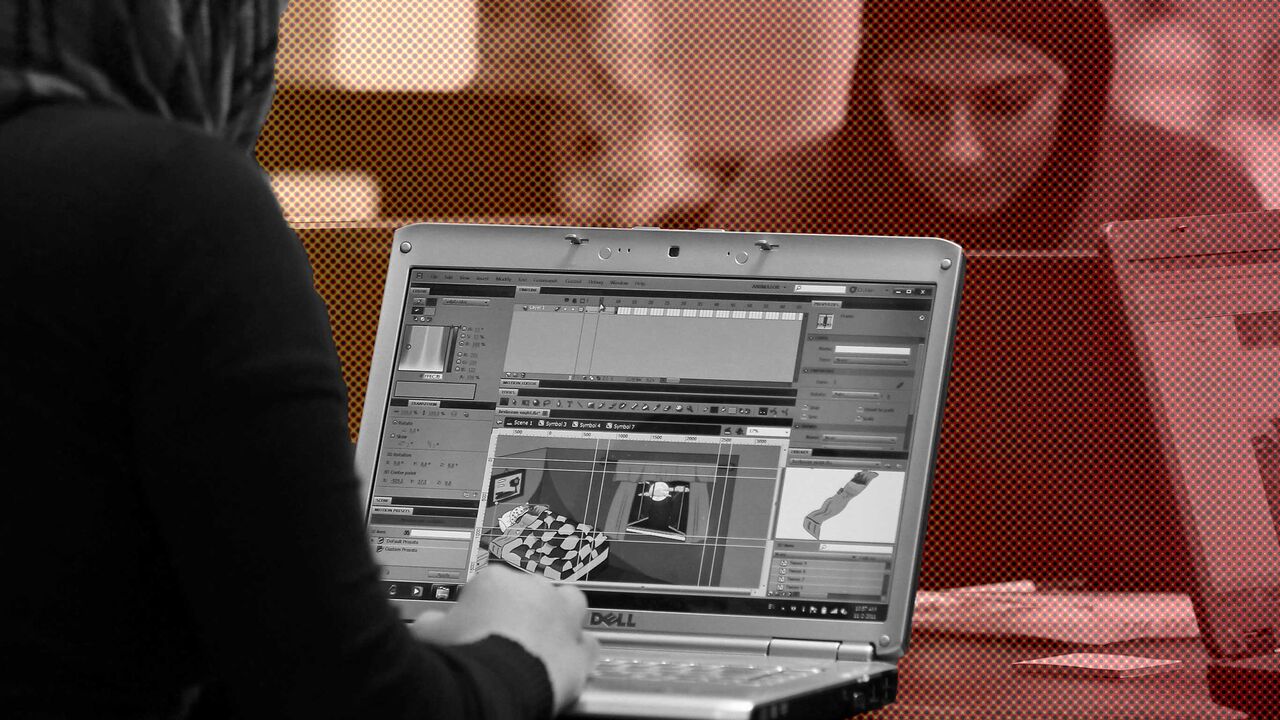 ARAB-BUSINESS/SPRING RTR2TSCW.jpg