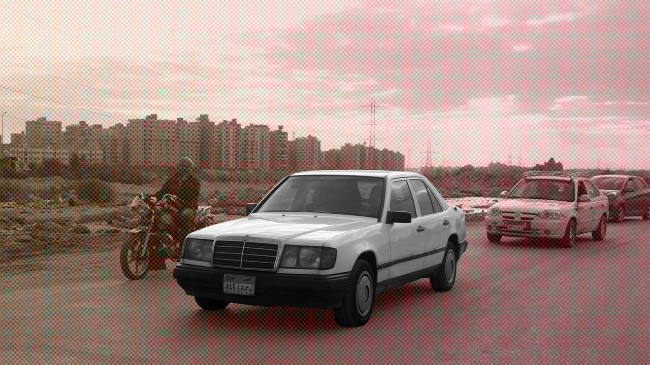 AUTOS/SYMBOLISM rtr4ftu0.jpg