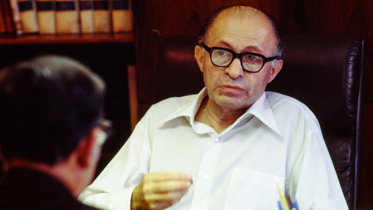 001_079_2.jpg UNSPECIFIED LOCATION -- CIRCA 1977: Israeli Premier Menachem Begin (R) in this circa 1977 photo. (Photo by David Hume Kennerly/Getty Images)