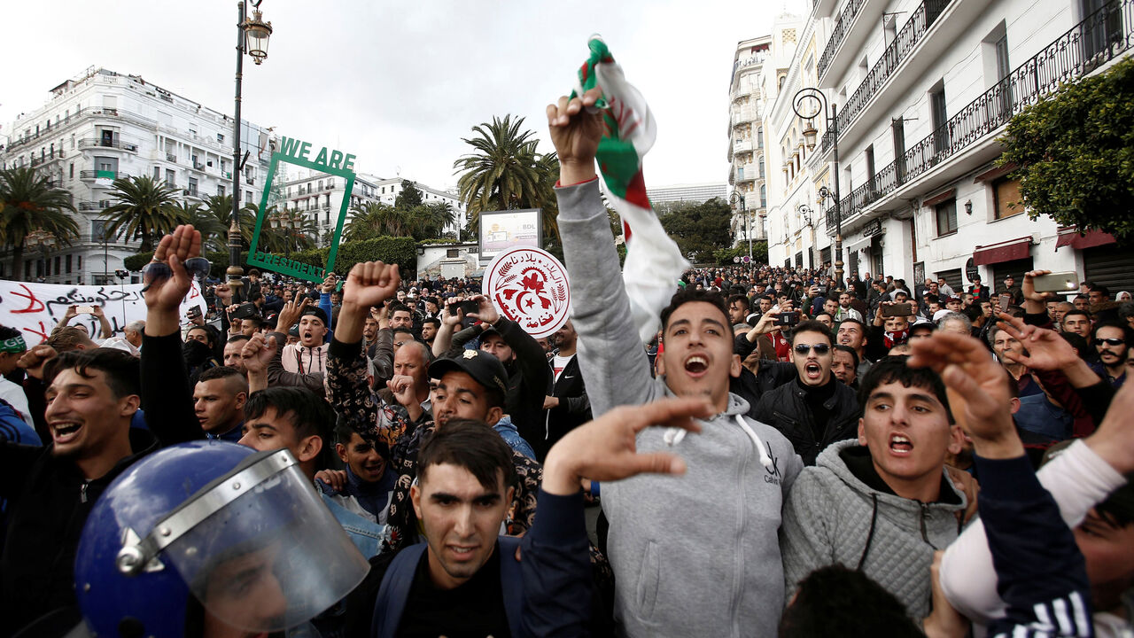 ALGERIA-PROTESTS/ RTS2H5TQ.jpg