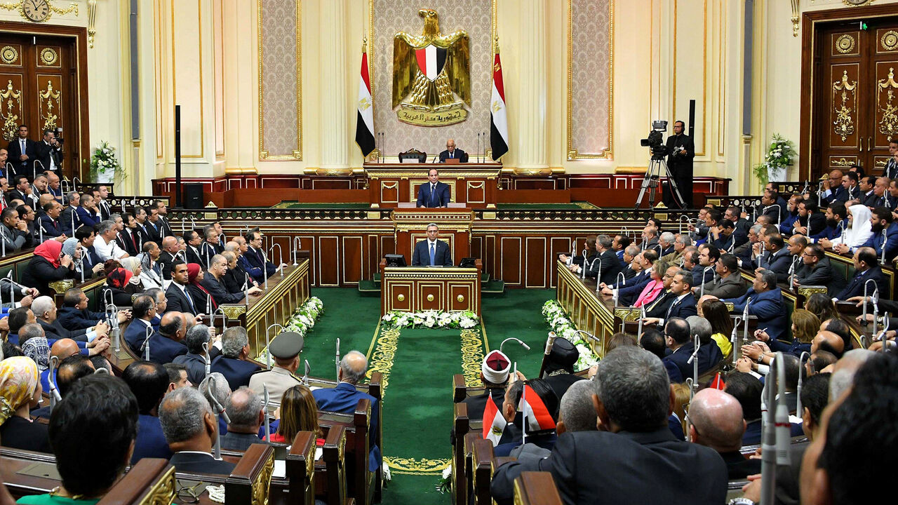 EGYPT-POLITICS/ Egyptian President Abdel Fattah Al Sisi speaks at his swearing-in of the second presidential term, at a ceremony, at the House of Representatives in Cairo, Egypt, June 2, 2018 in this handout picture courtesy of the Egyptian Presidency. The Egyptian Presidency/Handout via REUTERS ATTENTION EDITORS - THIS IMAGE WAS PROVIDED BY A THIRD PARTY - RC1A0126D280