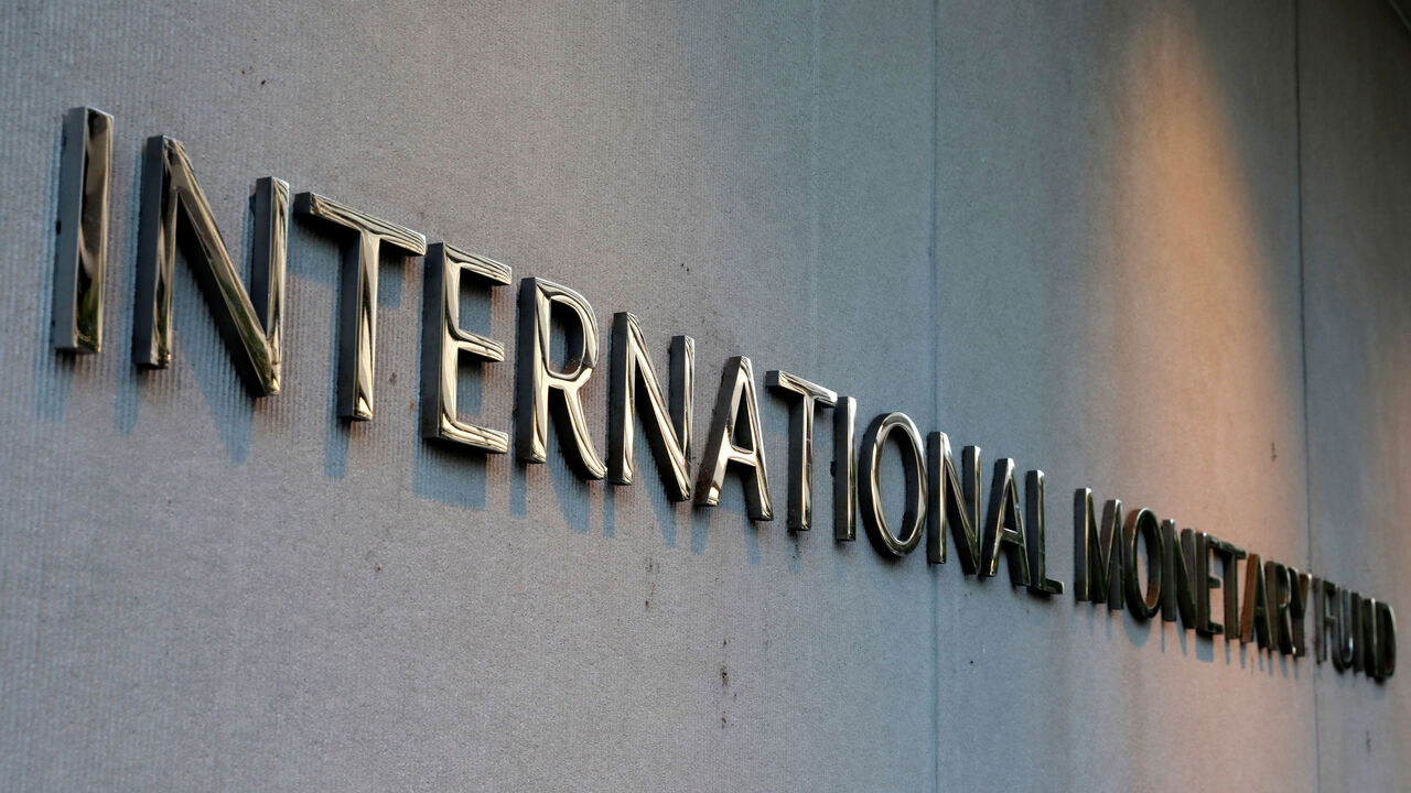 ARGENTINA-ECONOMY/IMF RTS2028Z.jpg