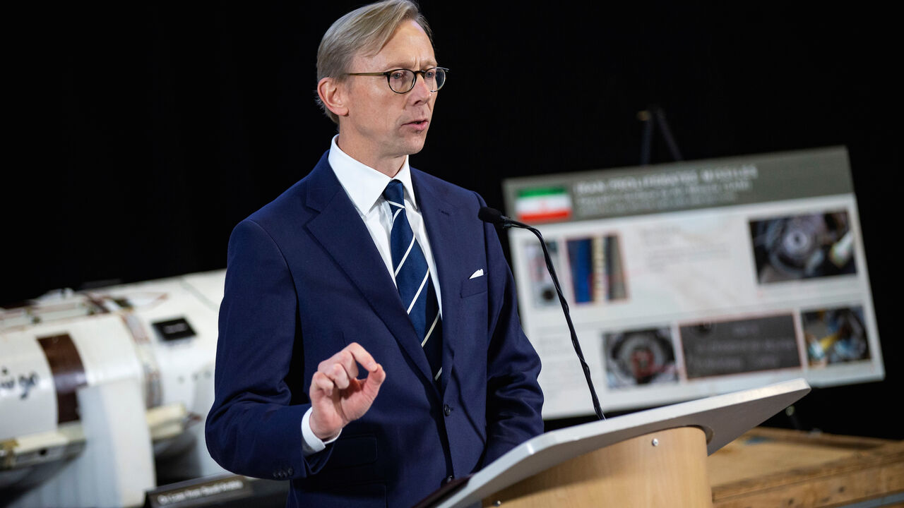 USA-IRAN/MILITARY Brian Hook, U.S. Special Representative for Iran, speaks about potential threats posed by the Iranian regime to the international community, during a news conference at a military base in Washington, U.S., November 29, 2018. REUTERS/Al Drago - RC11738D3C90