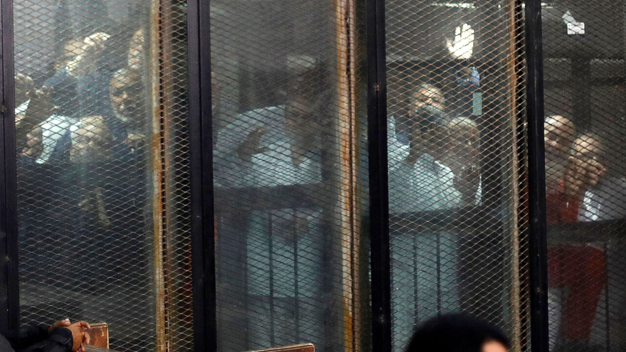 EGYPT-COURT/MUBARAK RTS28IVB.jpg