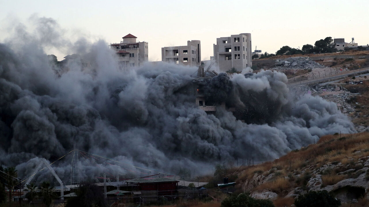 ISRAEL-PALESTINIANS/JERUSALEM-DEMOLITION RTX70LFE.jpg