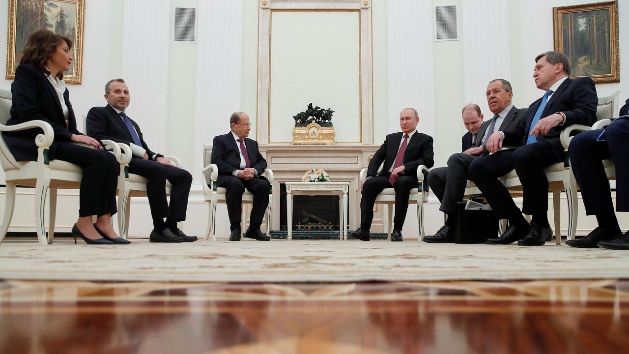 RUSSIA-LEBANON/ Russian President Vladimir Putin meets with Lebanese President Michel Aoun at the Kremlin in Moscow, Russia March 26, 2019. REUTERS/Maxim Shemetov/Pool - RC1618737240