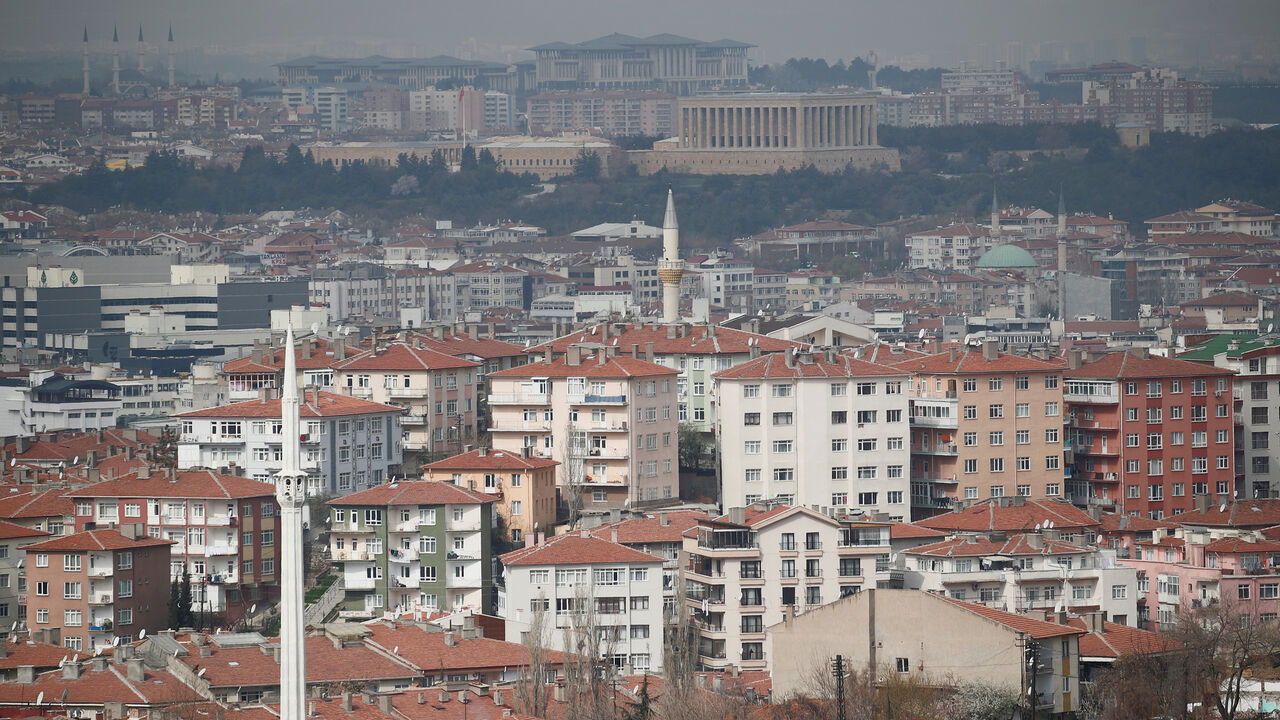 TURKEY-ELECTION/ A general view of residential and commercial areas in Ankara, Turkey, April 1, 2019. REUTERS/Umit Bektas - RC1129626470