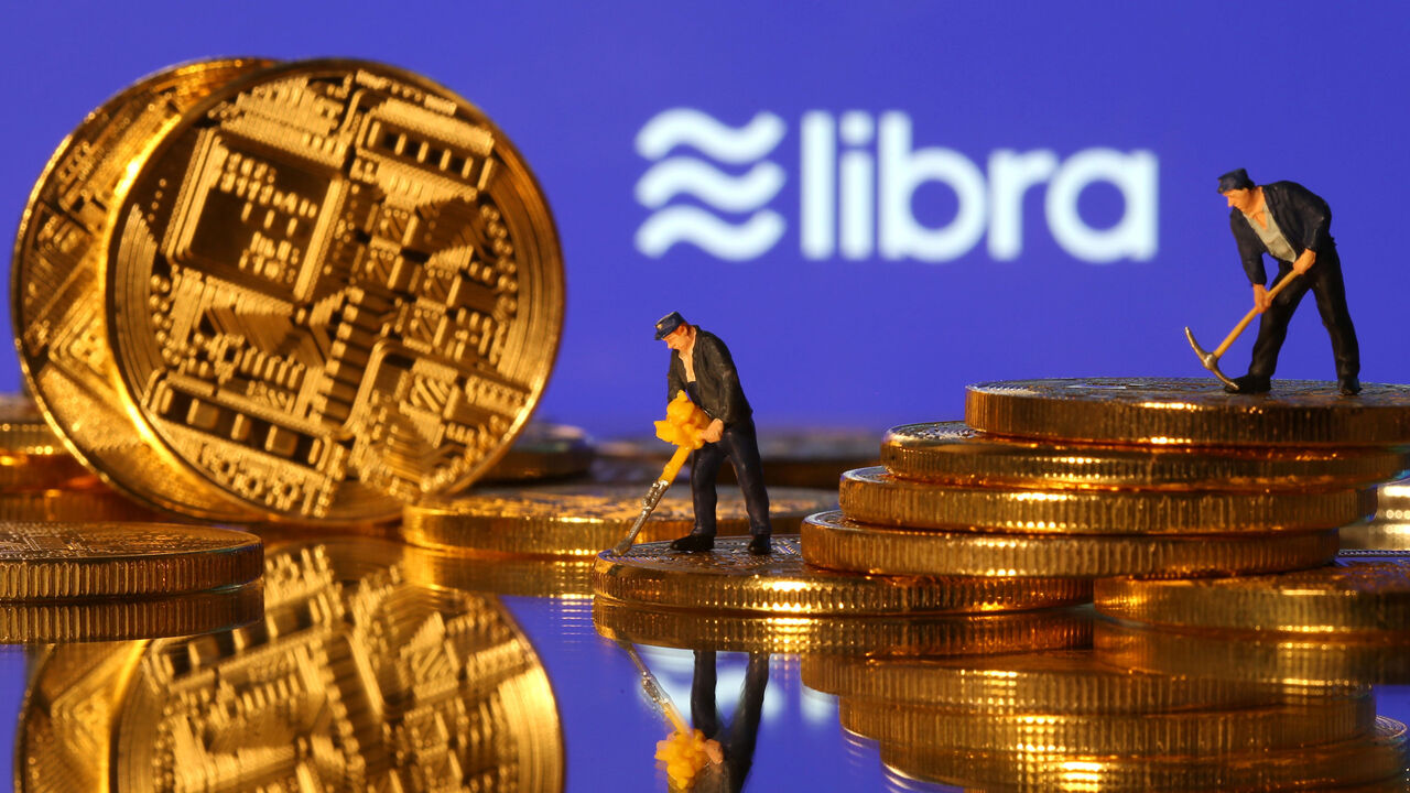 FACEBOOK-CRYPTO/ RTS2J2DD.jpg