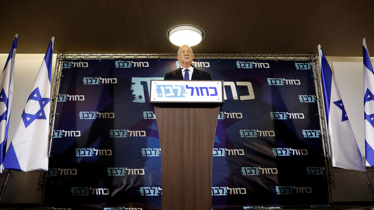 ISRAEL-ELECTION/GANTZ Benny Gantz, leader of Blue and White, delivers a statement before his party faction meeting in Tel Aviv, Israel September 19, 2019. REUTERS/Amir Cohen - RC14F42F05E0