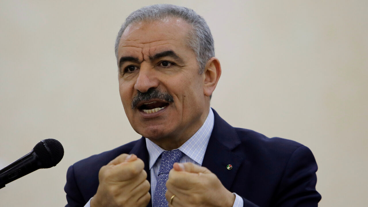 ISRAEL-PALESTINIANS/PLAN Palestinian Prime Minister Mohammad Shtayyeh gestures as he speaks during a cornerstone-laying ceremony for a water and energy project in Tubas, in the Israeli-occupied West Bank June 20, 2019. REUTERS/Raneen Sawafta - RC1DFB44F770