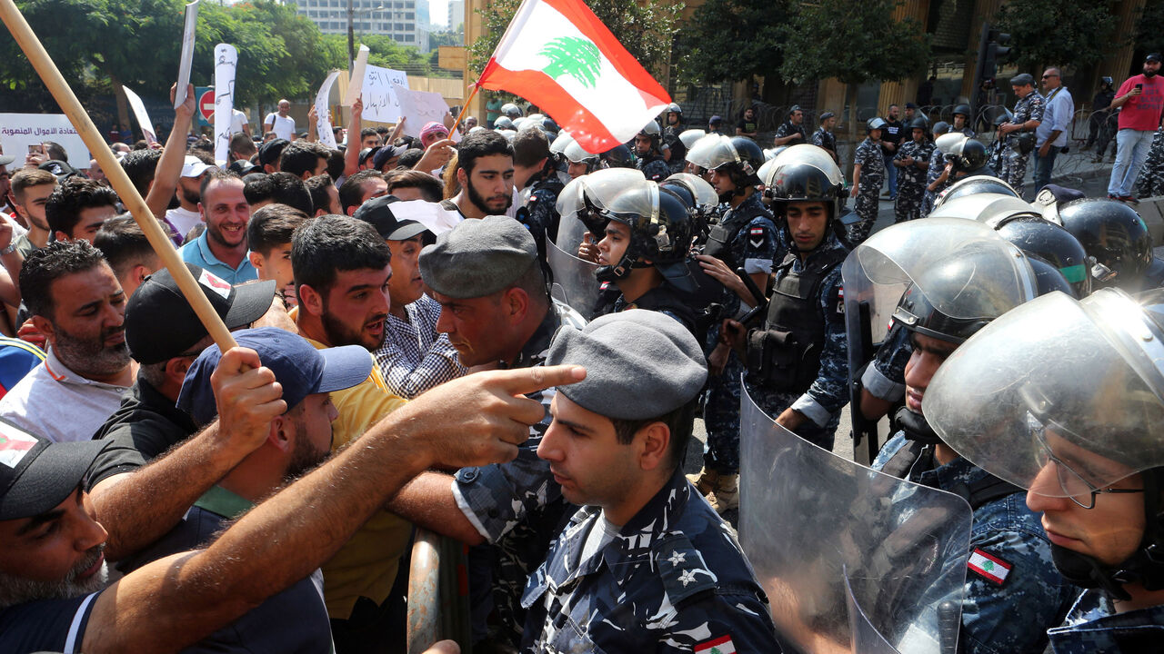 LEBANON-ECONOMY/ RTX75V51.jpg