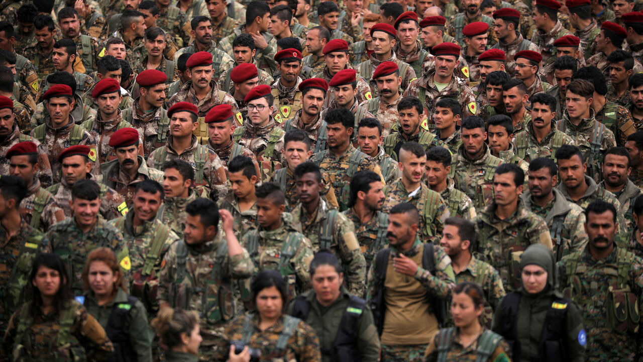 MIDEAST-CRISIS/SYRIA-YPG RTS2FAGF.jpg