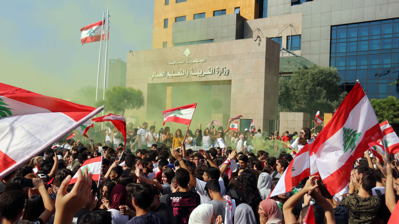 LEBANON-PROTESTS/ RTX77QLC.jpg