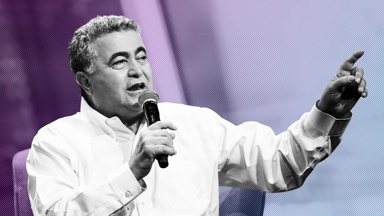 1166063288 05 September 2019, Israel, Tel Aviv: Amir Peretz, leader of the Israeli Labor party, speaks at the Channel 12 News Conference in Tel Aviv. Photo: Ilia Yefimovich/dpa (Photo by Ilia Yefimovich/picture alliance via Getty Images)