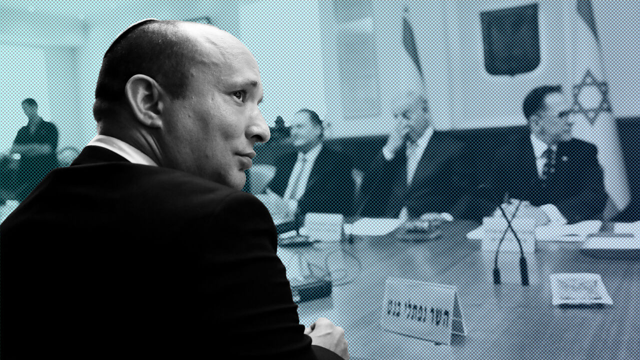 ISRAEL-POLITICS/ Israeli Education minister Naftali Bennett attends the weekly cabinet meeting at the Prime Minister's office in Jerusalem September 12, 2018. Thomas Coex/Pool via Reuters - RC144DDC2920