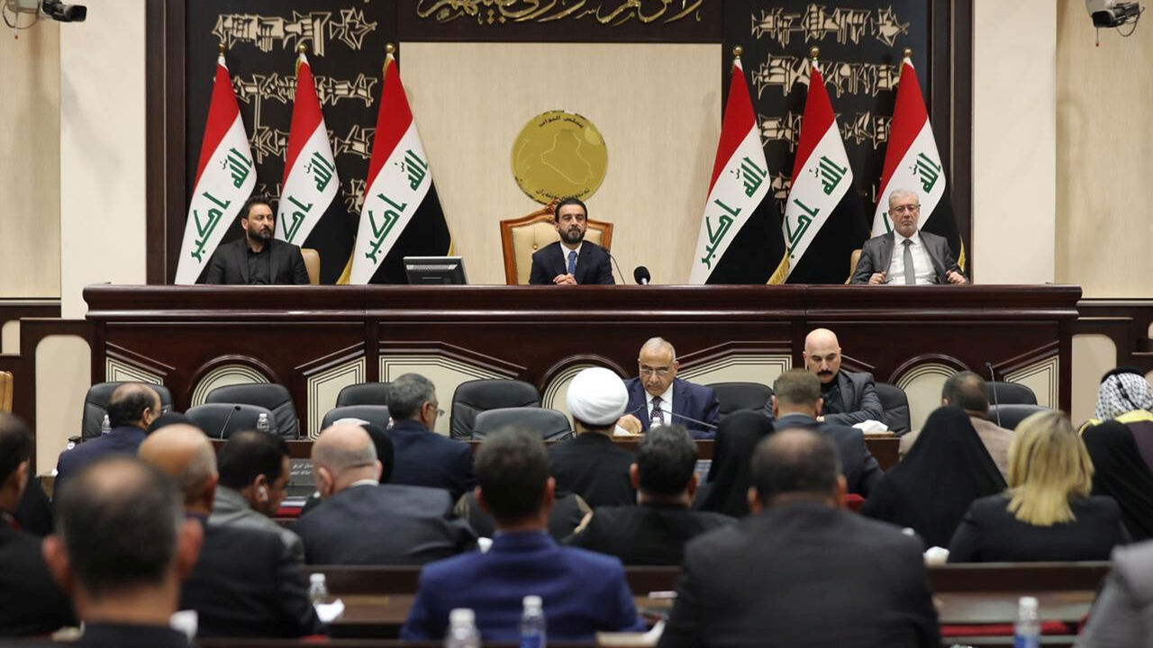 IRAQ-SECURITY/PARLIAMENT RTS2X8BG.jpg