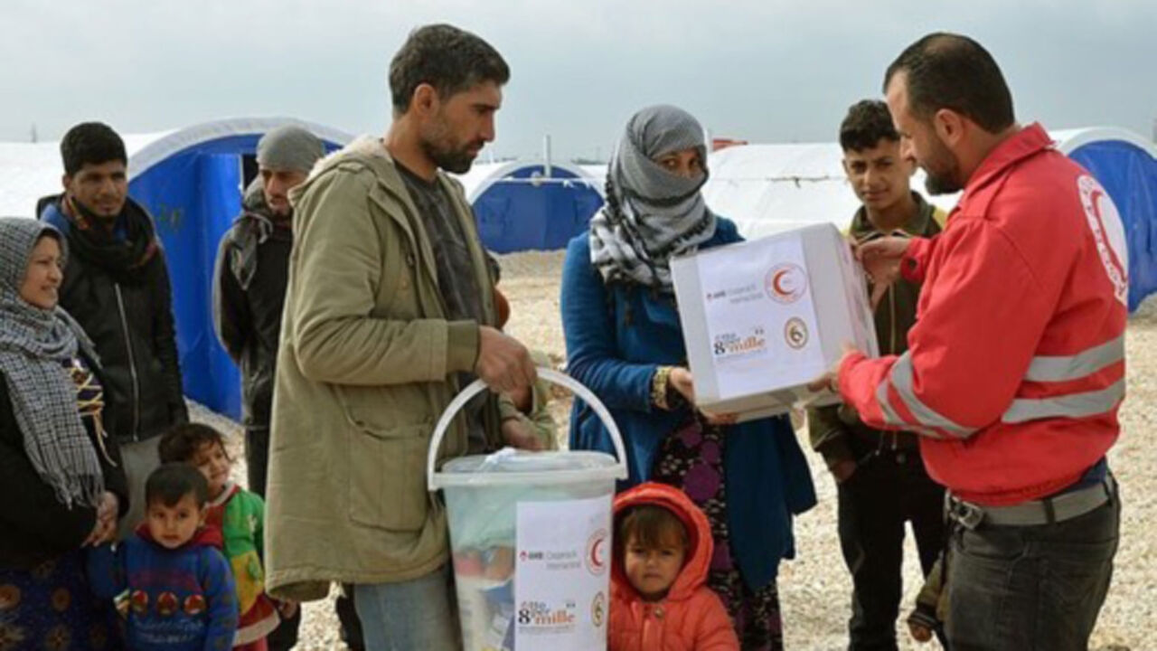 KurdishRedCrescent2.jpg