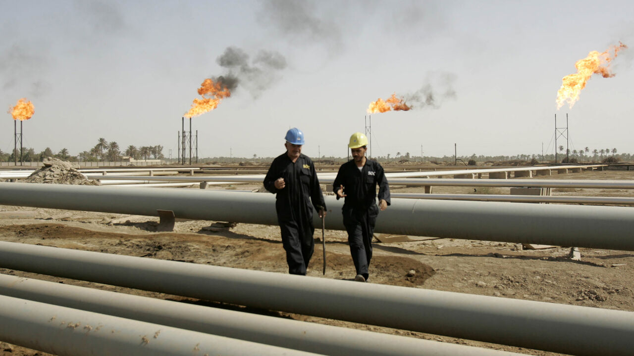 IRAQ/ A general view of Nahr Al-Umran gas refinery in Al-Dier District, northern Basra July 17, 2009. REUTERS/Atef Hassan (IRAQ CONFLICT ENERGY) - GM1E57H1M0K01