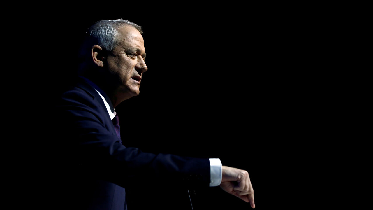 ISRAEL-PALESTINIANS/PLAN-GANTZ Leader of Israeli Blue and White party Benny Gantz speaks at the Institute for National Security Studies (INSS) conference in Tel Aviv, Israel January 29, 2020. REUTERS/Corinna Kern - RC2UPE9HAC8E