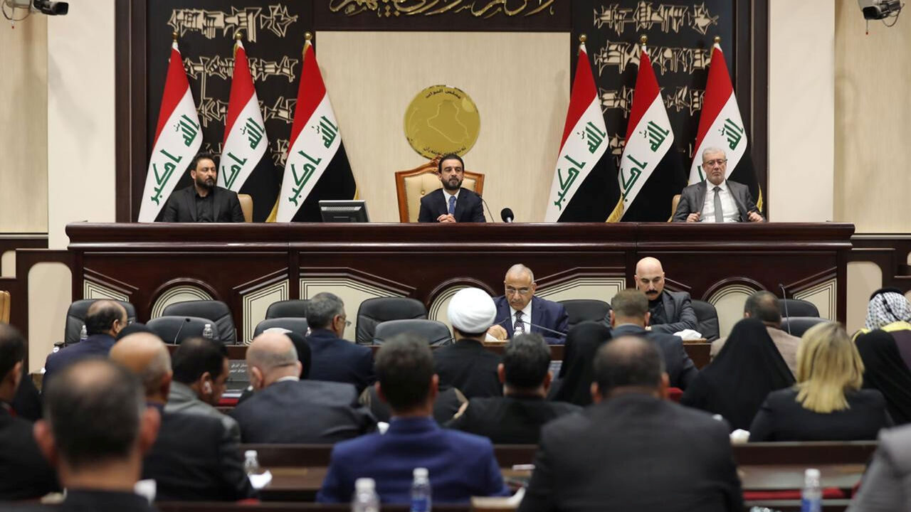 IRAQ-SECURITY/PARLIAMENT RTS2X8BG.jpg