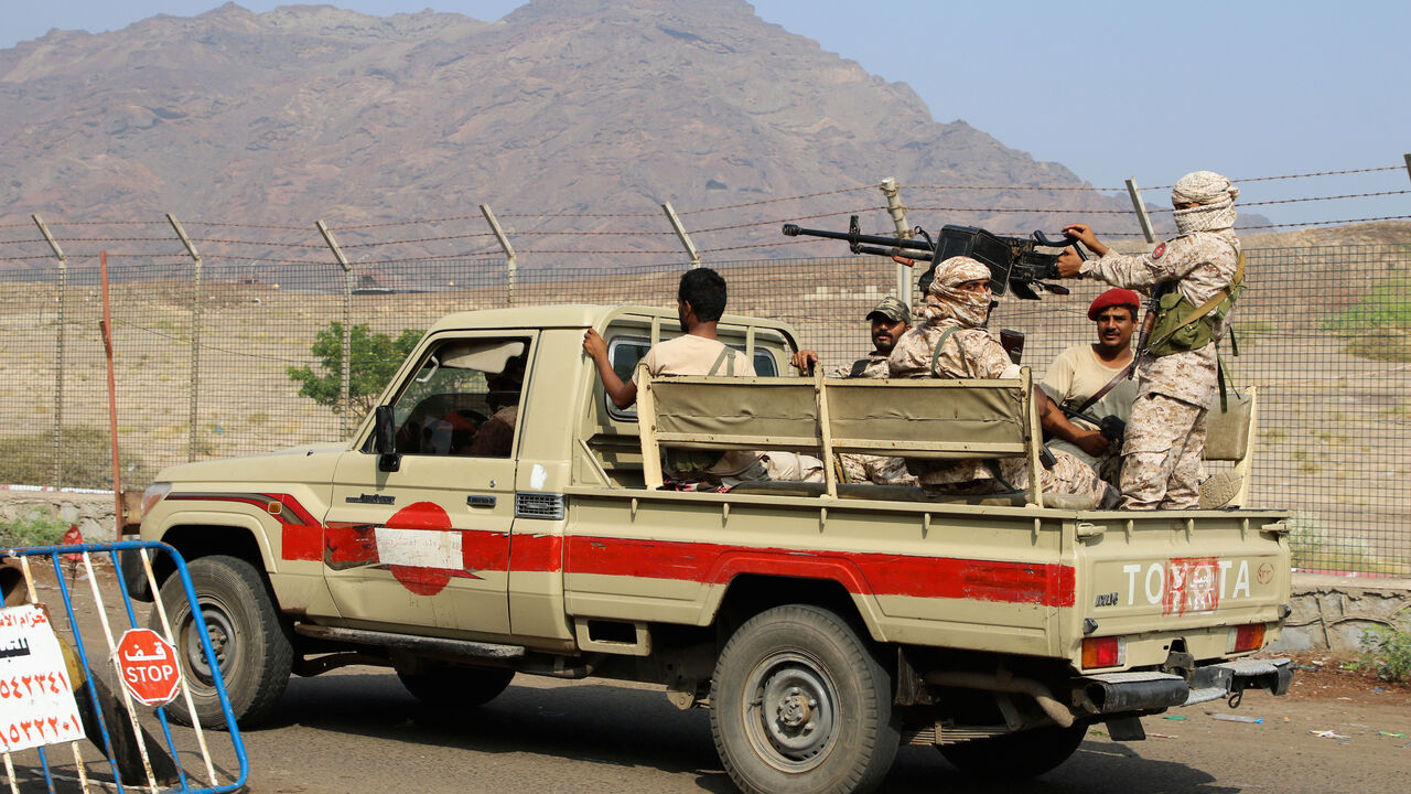 Southern Yemeni separatist security members patrol a street during a campaign to seize unlicensed motorcycles in Aden, Yemen December 10, 2019. REUTERS/Fawaz Salman - RC2CSD92XYQW