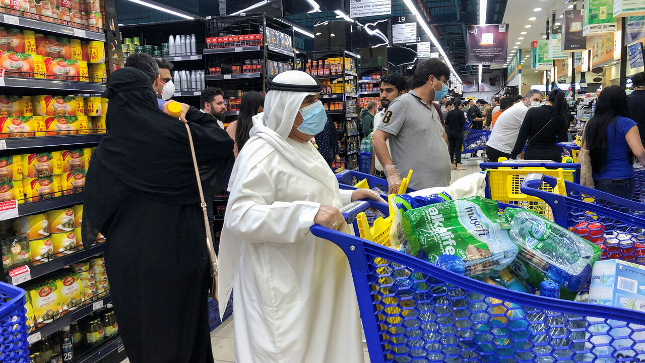 HEALTH-CORONAVIRUS/EMIRATES RTS37BGL.jpg
