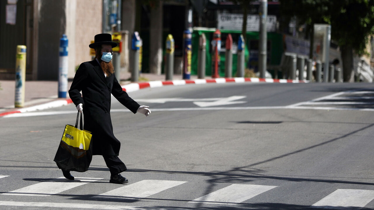 HEALTH-CORONAVIRUS/ISRAEL-ULTRAORTHODOX RTS3802Z.jpg