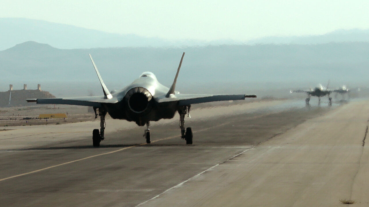 1181924688 Israeli F-35 fighter jets roll on the tarmac during the "Blue Flag" multinational aerial exercise at the Ovda air force base, north of the Israeli city of Eilat, on November 11, 2019. (Photo by Emmanuel DUNAND / AFP) (Photo by EMMANUEL DUNAND/AFP via Getty Images)