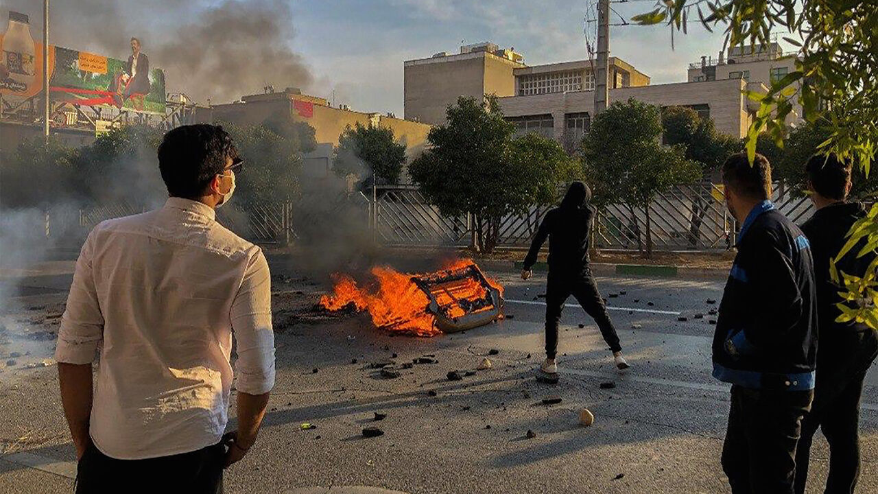 1182878771 Iranian protesters block a road during a demonstration against an increase in gasoline prices in the central city of Shiraz on November 16, 2019. - One person was killed and others injured in protests across Iran, hours after a surprise decision to increase petrol prices by 50 percent for the first 60 litres and 300 percent for anything above that each month, and impose rationing. Authorities said the move was aimed at helping needy citizens, and expected to generate 300 trillion rials ($2.55 billion) per a