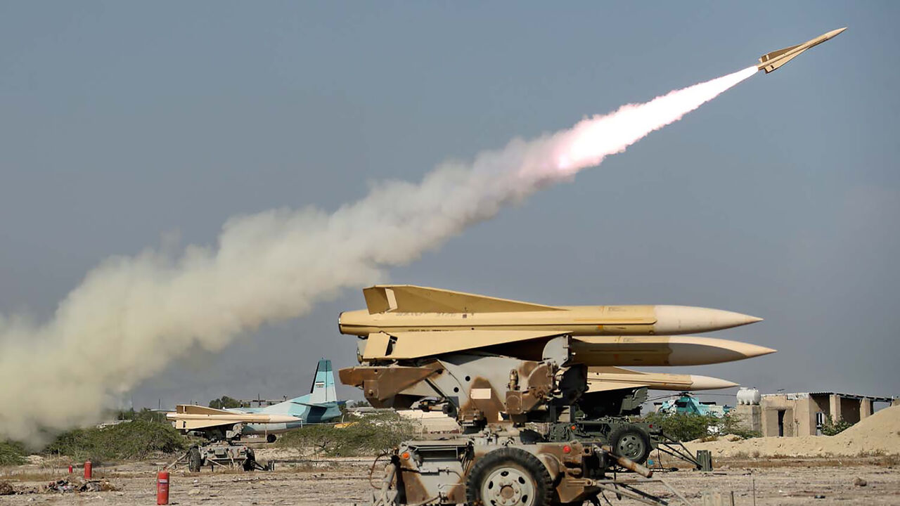 1228439771 A handout picture provided by the Iranian Army official website on September 10, 2020, shows an Iranian Shalamcheh missile being fired during a military exercise in the Gulf, near the strategic strait of Hormuz in southern Iran. - The Iranian navy began a three-day exercise in the Sea of Oman near the strategic Strait of Hormuz today, deploying an array of warships, drones and missiles. One of the exercise's objectives is to devise "tactical offensive and defensive strategies for safeguarding the country's