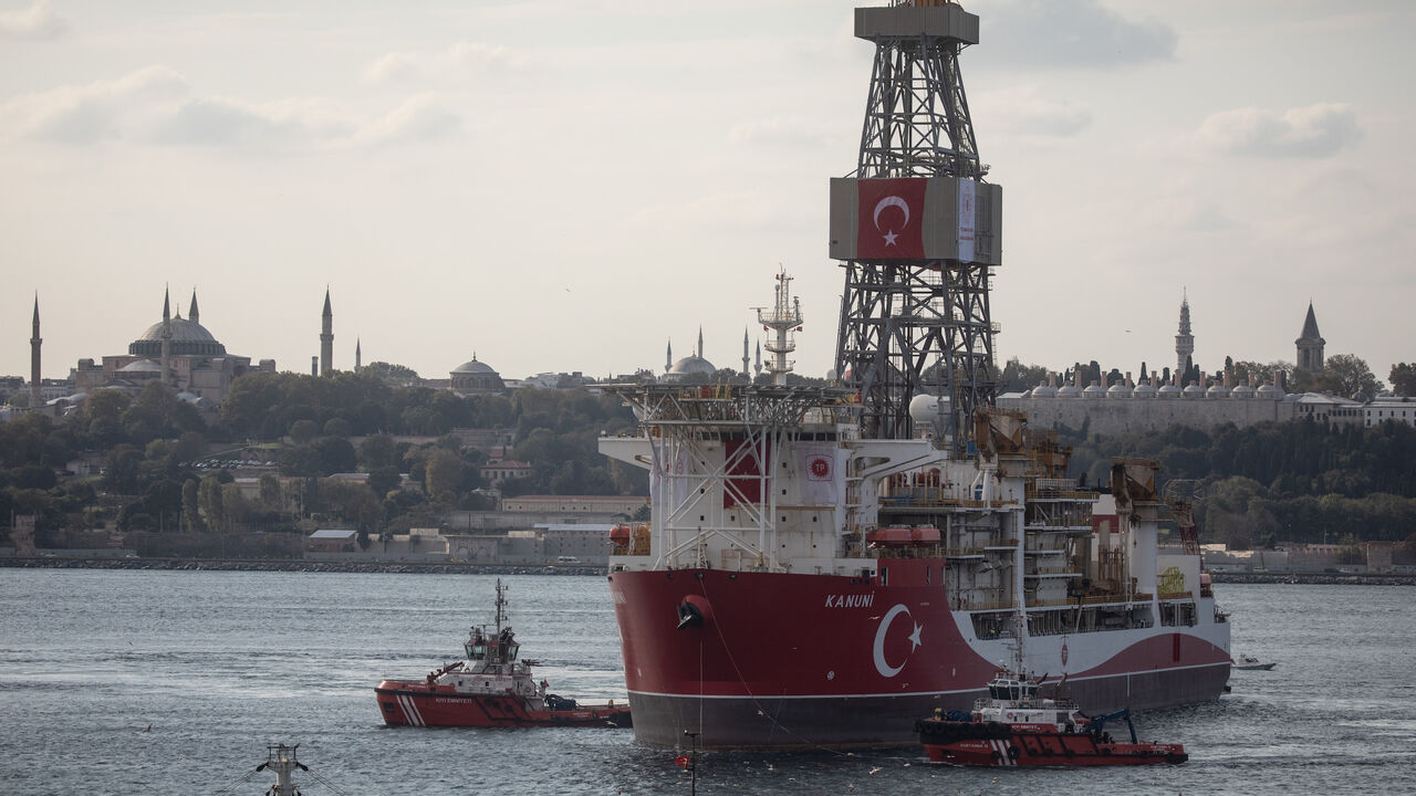 1281094075 ISTANBUL, TURKEY - OCTOBER 19: Turkey's drilling vessel Kanuni arrives for alterations at the Haydarpasa port on October 19, 2020 in Istanbul, Turkey. The vessel will undergo tower disassembly before heading to the Black Sea. Turkey's president Recep Tayyip Erdogan recently announced a further discovery of 85 billion cubic meters of natural gas in the Black Sea. (Photo by Chris McGrath/Getty Images)