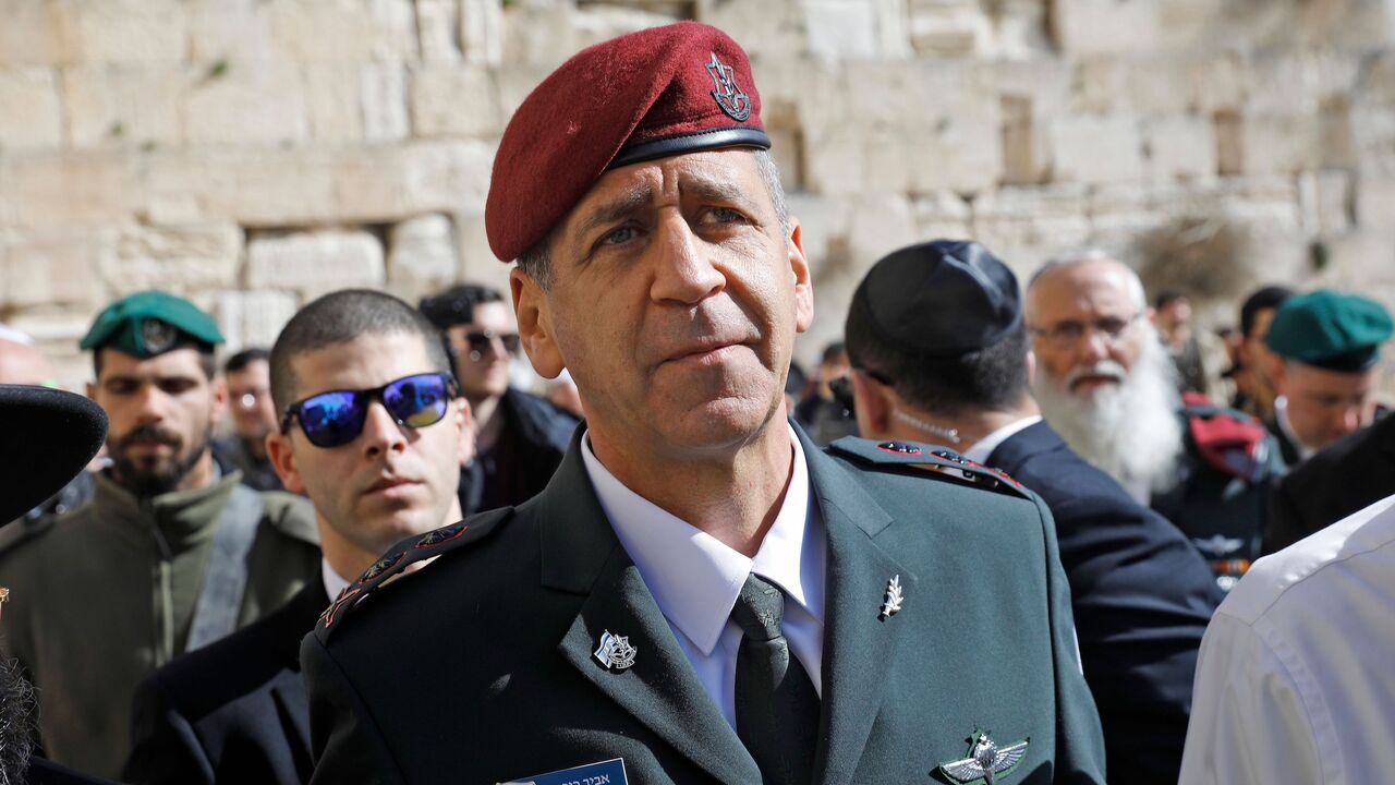 1083068464 New Israeli Chief of Staff Aviv Kochavi attends a ceremony at the Western Wall, the holiest place where Jews can pray, on January 15, 2019, in the Old City of Jerusalem. (Photo by MENAHEM KAHANA / AFP) (Photo credit should read MENAHEM KAHANA/AFP via Getty Images)