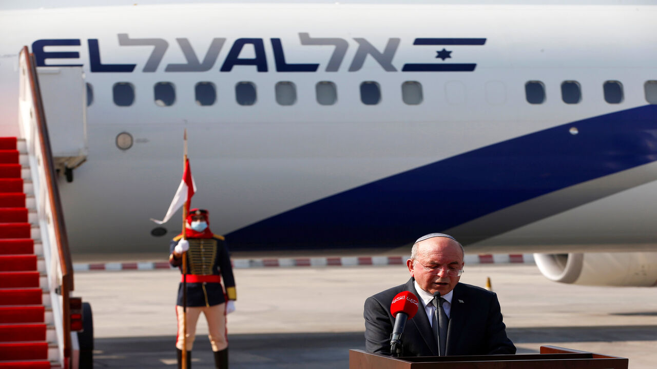 1229141107 Head of Israel's National Security Council Meir Ben-Shabbat delivers a statement upon his arrival at the Bahraini International Airport on October 18, 2020. - Israel and Bahrain will officially establish diplomatic relations at a ceremony in Manama, an Israeli official said, after the two states reached a US-brokered normalisation deal last month. (Photo by RONEN ZVULUN / POOL / AFP) (Photo by RONEN ZVULUN/POOL/AFP via Getty Images)