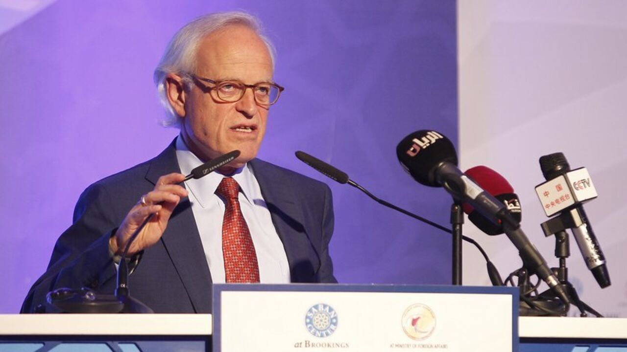 Martin Indyk speaks during the U.S-Islamic World Forum in Doha Vice president and director of the Foreign Policy Program at the Brookings Institution in Washington D.C. , Martin Indyk, speaks during the U.S.- Islamic World Forum in Doha June 9, 2013. REUTERS/Mohammed Dabbous (QATAR - Tags: RELIGION) - RTX10HPL