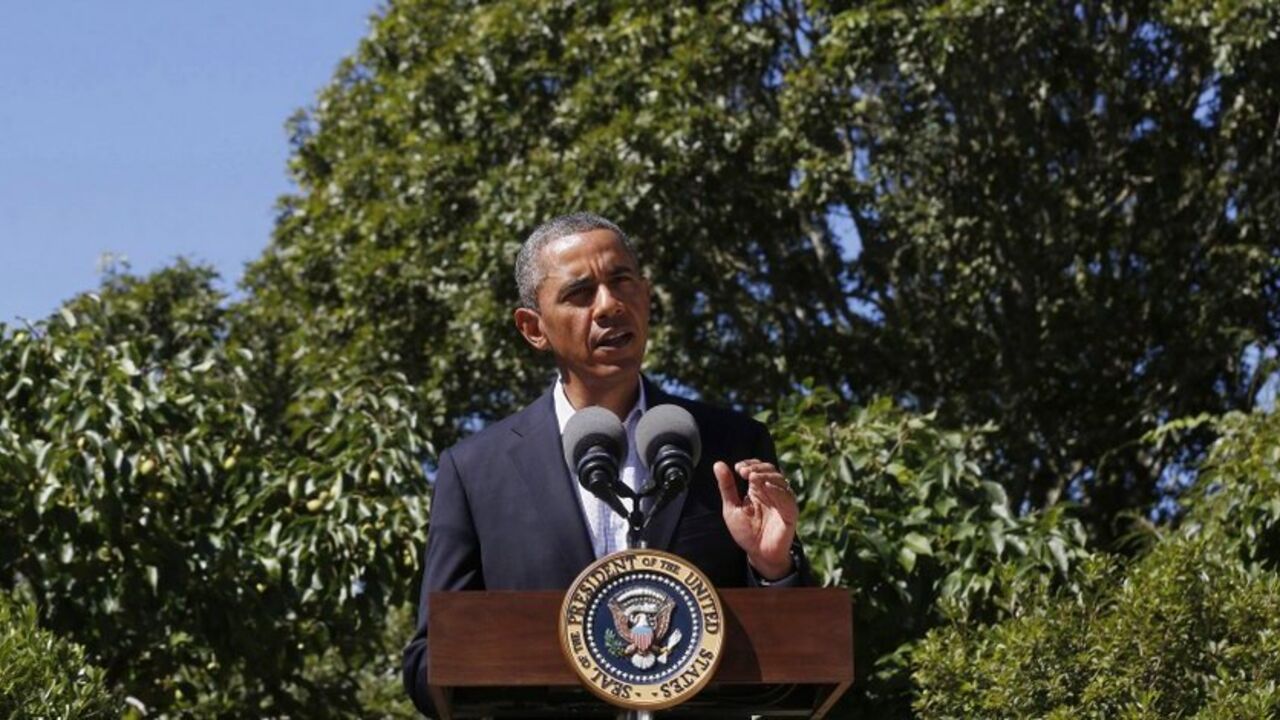 U.S. President Barack Obama makes a statement about the violence in Egypt while at his rental vacation home on the Massachusetts island of Martha's Vineyard in Chilmark U.S. President Barack Obama makes a statement about the violence in Egypt while at his rental vacation home on the Massachusetts island of Martha's Vineyard in Chilmark August 15, 2013. REUTERS/Larry Downing (UNITED STATES - Tags: POLITICS) - RTX12MDG