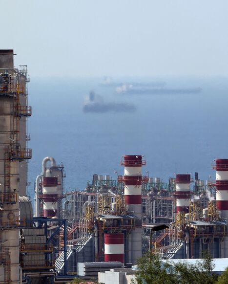 A general view of South Pars gas field facilities in the southern Iranian port town of Assaluyeh, on the Gulf, Nov. 19, 2015.