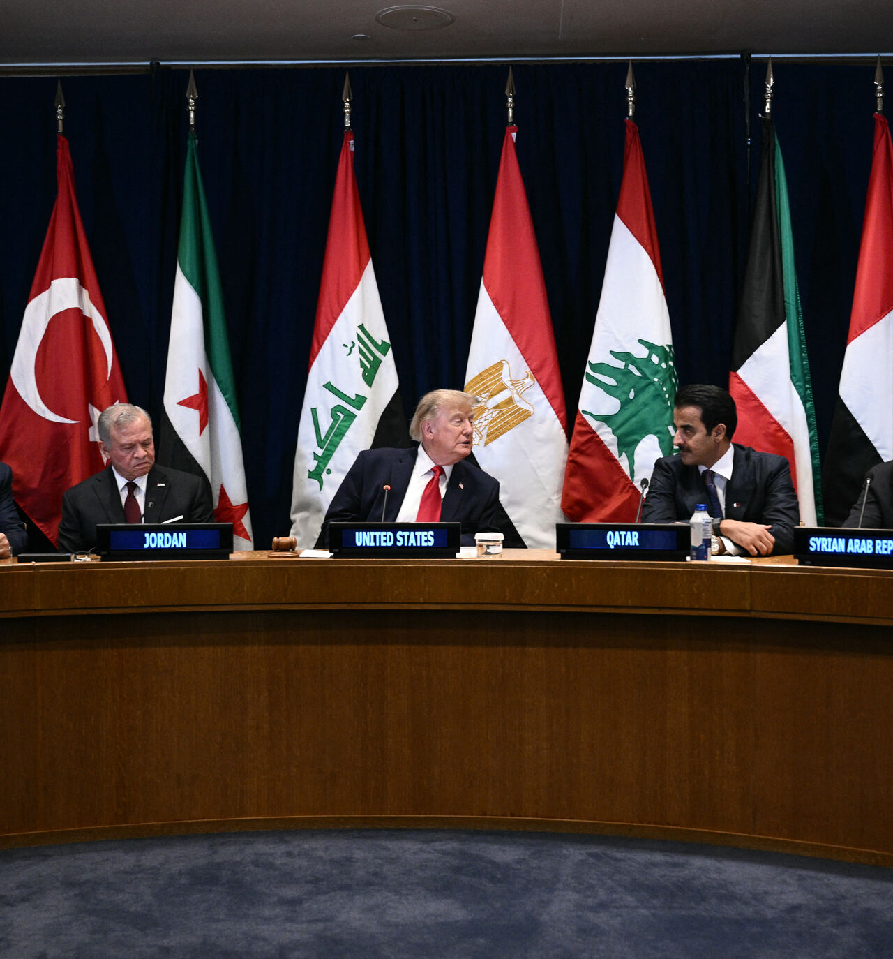 US President Donald Trump (C) attends a Gulf Cooperation Council (GCC) multilateral meeting alongside alongside (L/R) Turkey's President Recep Tayyip Erdogan, King Abdullah II of Jordan, Qatar's Emir Sheikh Tamim bin Hamad al-Thani and Syrian President Ahmed al-Sharaa on the sidelines of the 81st United Nations General Assembly in New York on Sept. 22, 2026.