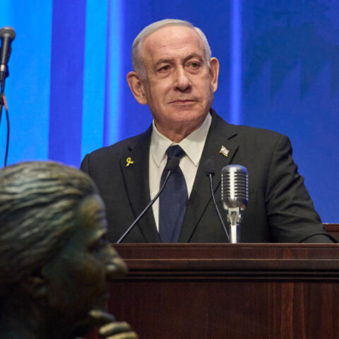 https://www.al-monitor.com/originals/2025/08/trump-tacitly-backs-gaza-city-offensive-netanyahu-plays-time