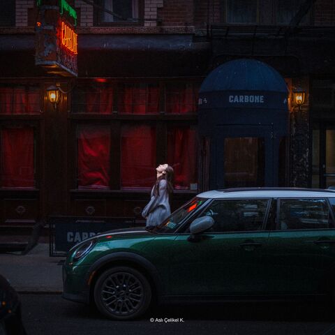 “The hole in the sky” by Asli Çelikel (Photo courtesy of Offgrid and the artist)