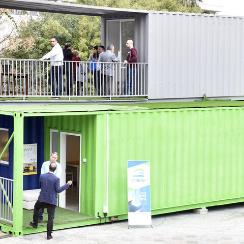 Israel_Containers.jpg