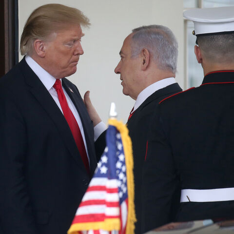 U.S. President Donald Trump sees Israel's Prime Minister Benjamin Netanyahu out as Netanyahu departs the White House from the West Wing in Washington, U.S. March 25, 2019. REUTERS/Leah Millis - RC18951C0D40