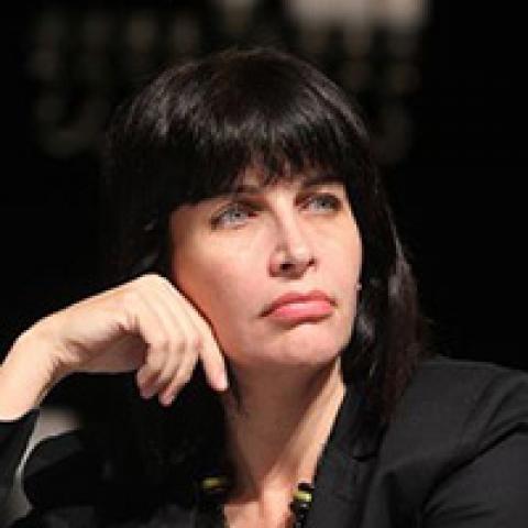 Einat Wilf
