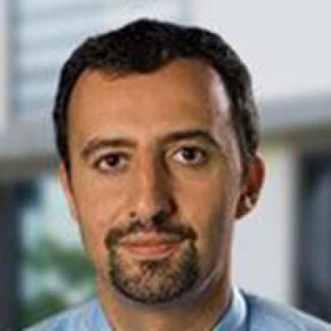 Alireza Nader 