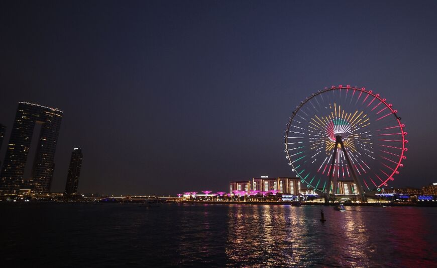 The wheel's extravagant light fixtures are the only parts seemingly still working